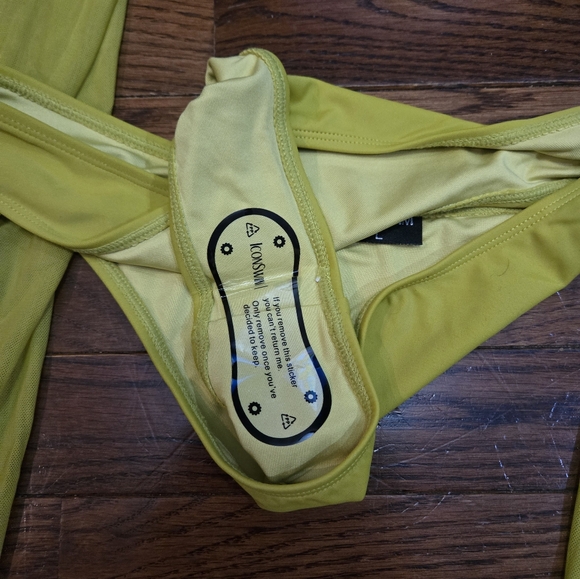 Bikini Bathing Suit 3 Piece Suit - Picture 3 of 10